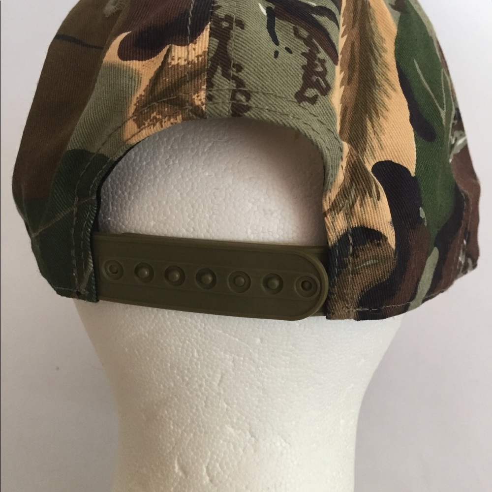Camouflage hat - Picture 3 of 4